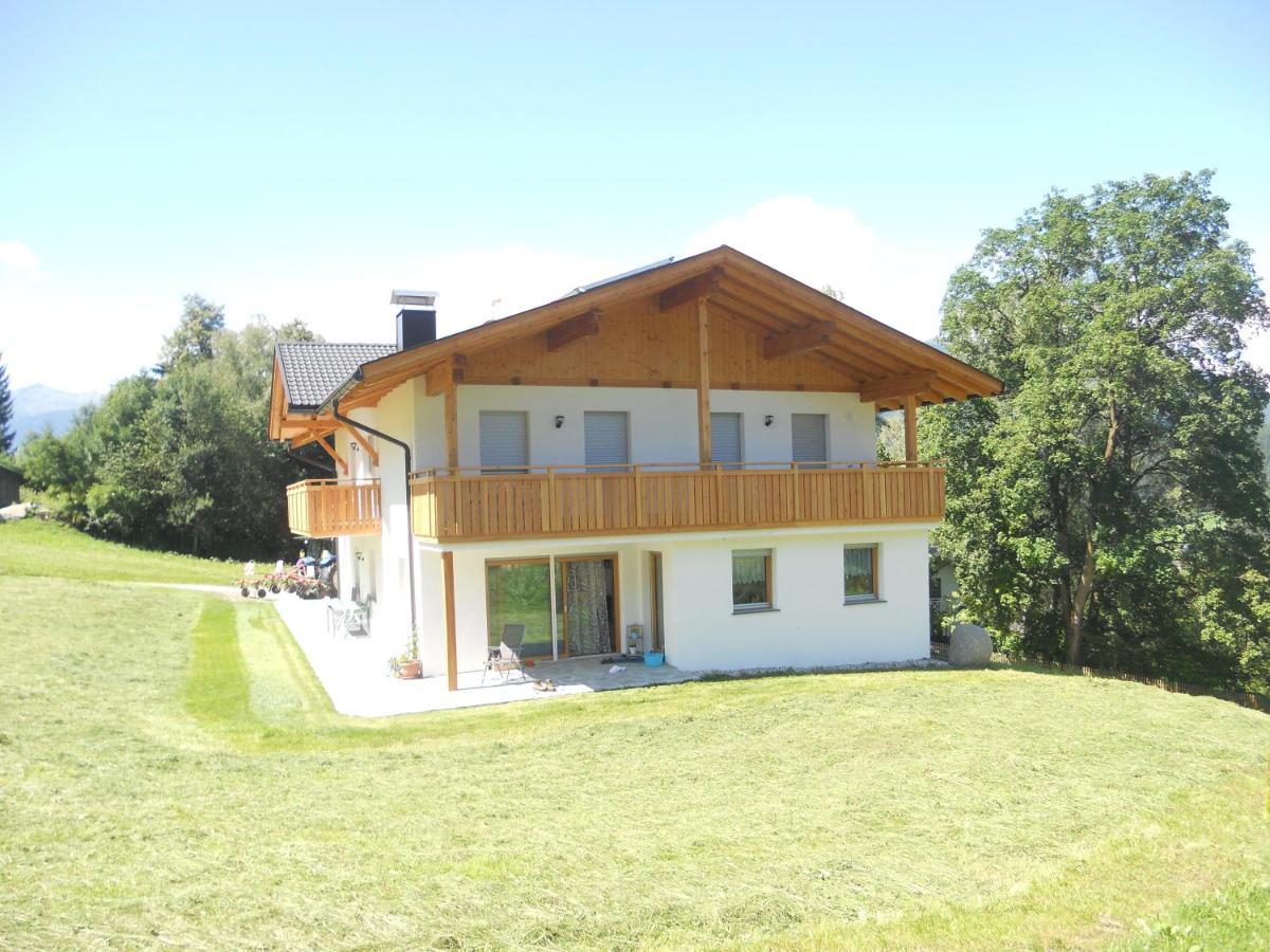 Ferienwohnungen Schlosshaeusl San Lorenzo di Sebato Exterior foto